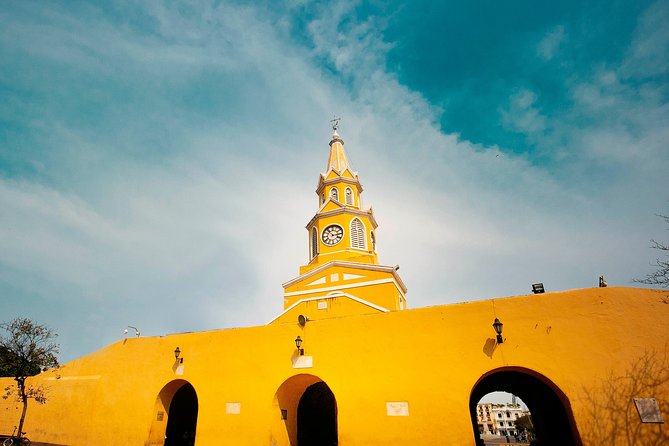 Shore excursion Cartagena city tour - San Felipe de Barajas: a quick fort photo stop that sets the mood