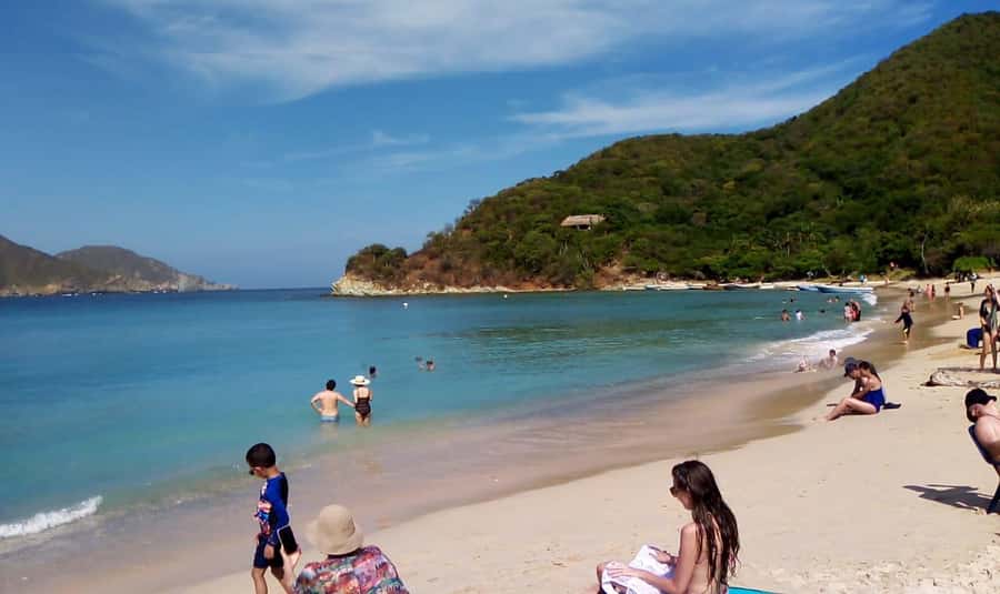 SPEEDBOAT TOUR TO TAYRONA CRISTAL BEACH - The Return Trip at 3:30 p.m. (and Getting Back Smoothly)