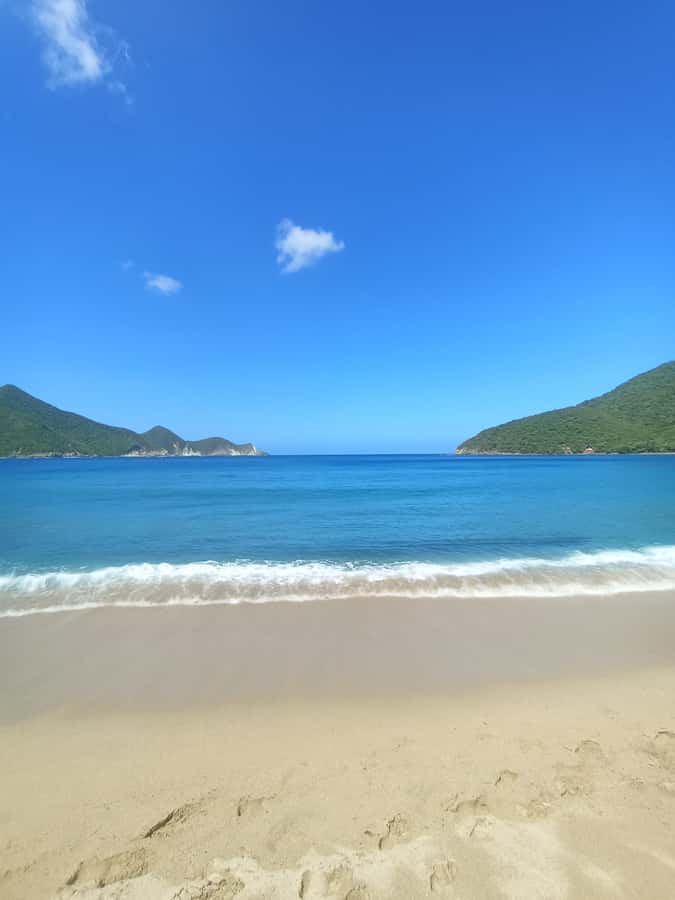 SPEEDBOAT TOUR TO TAYRONA CRISTAL BEACH - Playa Cristal Stop: Snorkeling Over Coral, Then Actual Down Time