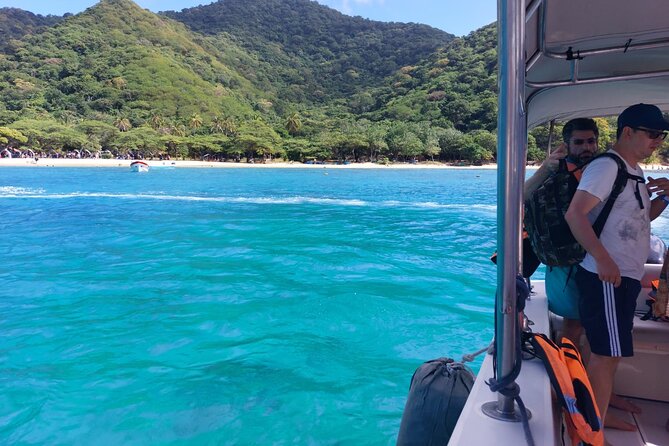 Tayrona by sea - Where You Start at 8:30 AM: Santa Marta Marina Setup