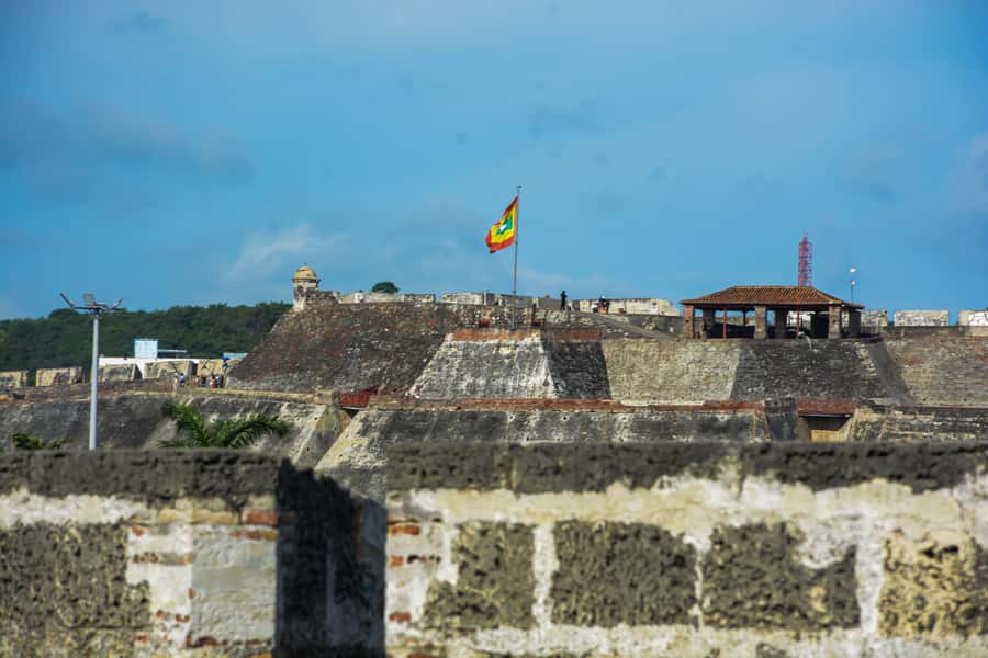 Tour Compartido al Castillo San Felipe de Barajas Cartagena - The route to the castle, plus a Chocolate Museum pause