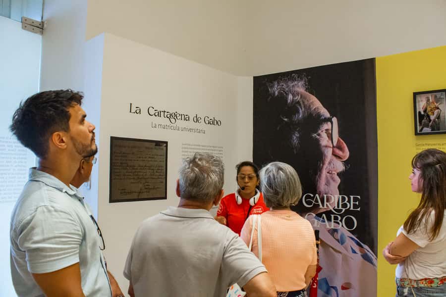 Tour Compartido de Gabriel García Marquez en Cartagena - Plaza de San Diego: Where Golden-Era Cartagena Meets Gabo’s World