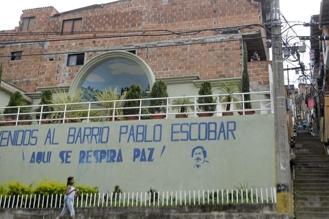 Tour Of Pablo Escobar - The 4-Hour Private Format That Helps You Cover More