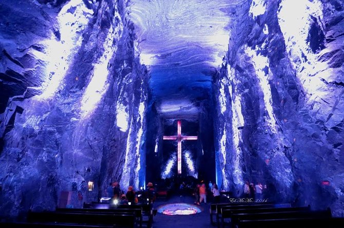 Tour of Zipaquirá: Visit the Salt Cathedral and the main squares - Included Stops You’ll Actually Use: Film, Mapping, Water Mirror