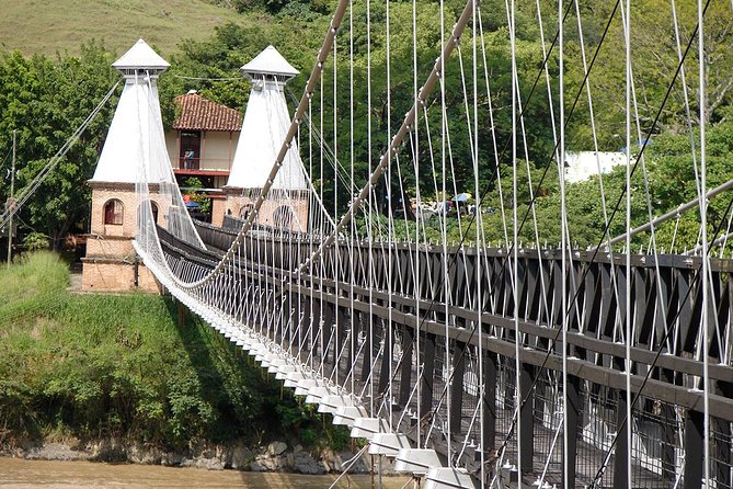 Tour Santa Fe de Antioquia - From Medellín to Santa Fe de Antioquia: a compact half day that feels bigger