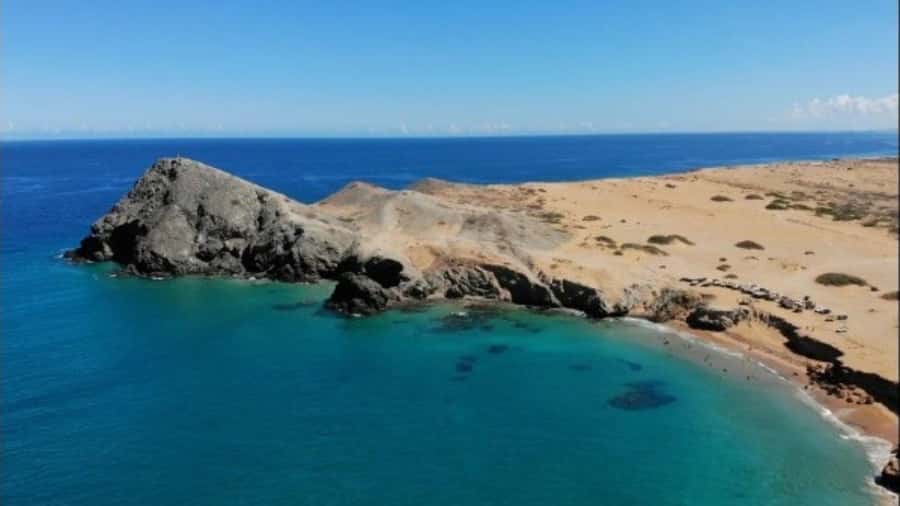 Tour to Punta Gallinas with Cabo de la Vela 3 Days - Day 1 comfort reality: hammocks, beds, and saltwater routines