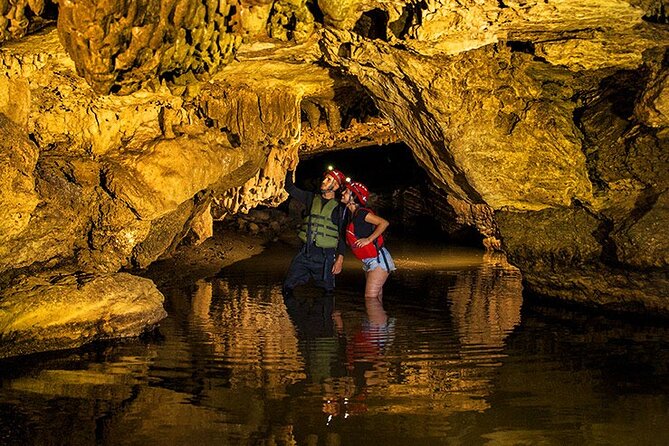 Tour to Río Claro and La Caverna del Cóndor - Río Claro rafting: why the wet start works