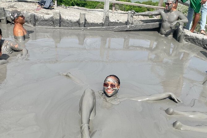 Tour to the Mud Volcano in Cartagena with Lunch - The Cienaga Rinse Stop: Getting the Mud Off Without Stress