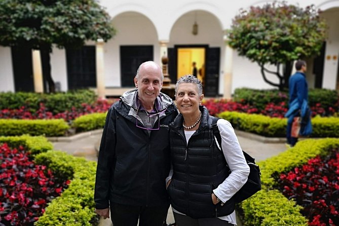 VIP Bogota City Tour: Farmers Market, Monserrate, Candelaria, 9hr - Morning flavor route: Paloquemao and the fruit-and-street-snack rhythm