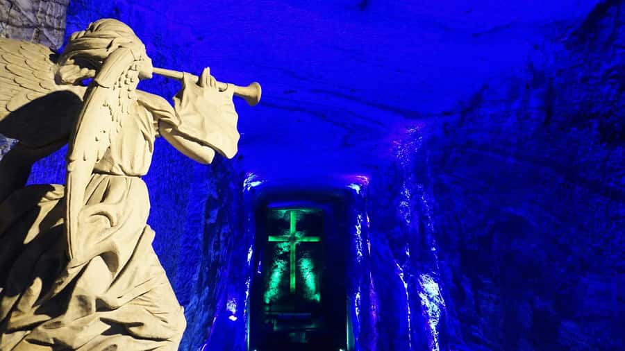 Zipaquirá: Private Salt Cathedral Mine and Walking Tour - Key points to know before you go