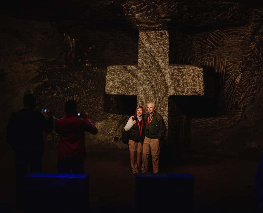 Zipaquirá Salt Cathedral & Andrés Carne de Res (Chía) - The drive and stops on the way out of Bogotá