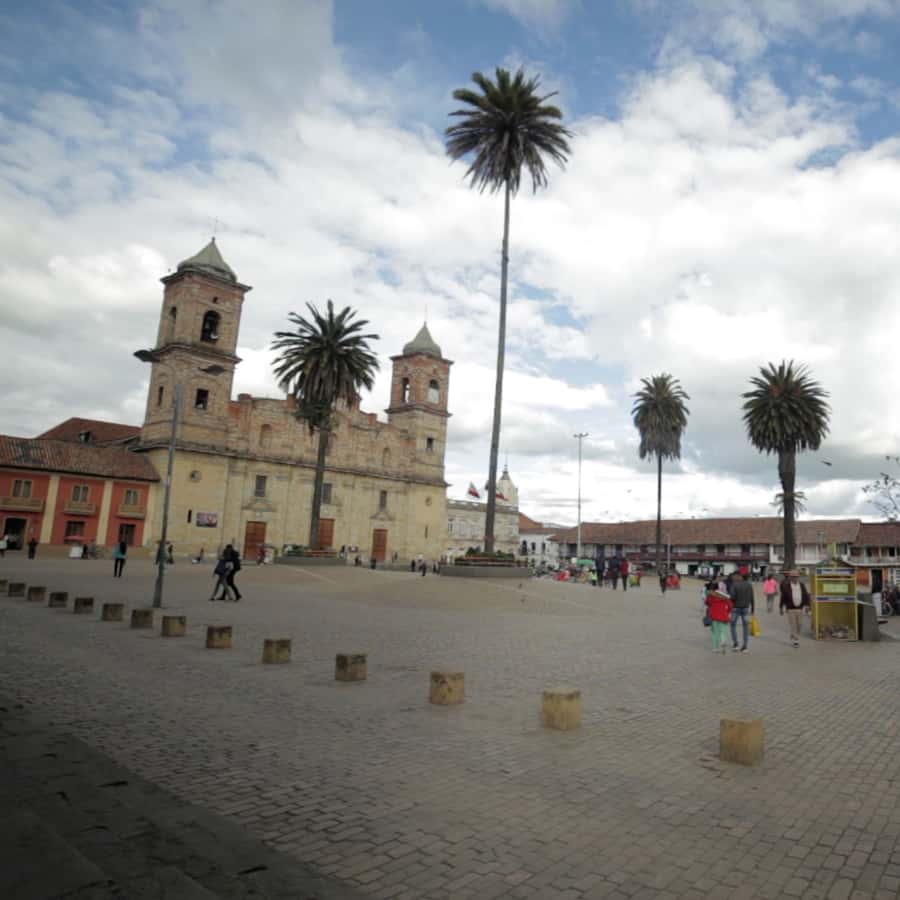 Zipaquirá: Salt Cathedral Group Tour with Pickup - Great Center Dome and the world’s largest underground salt cross