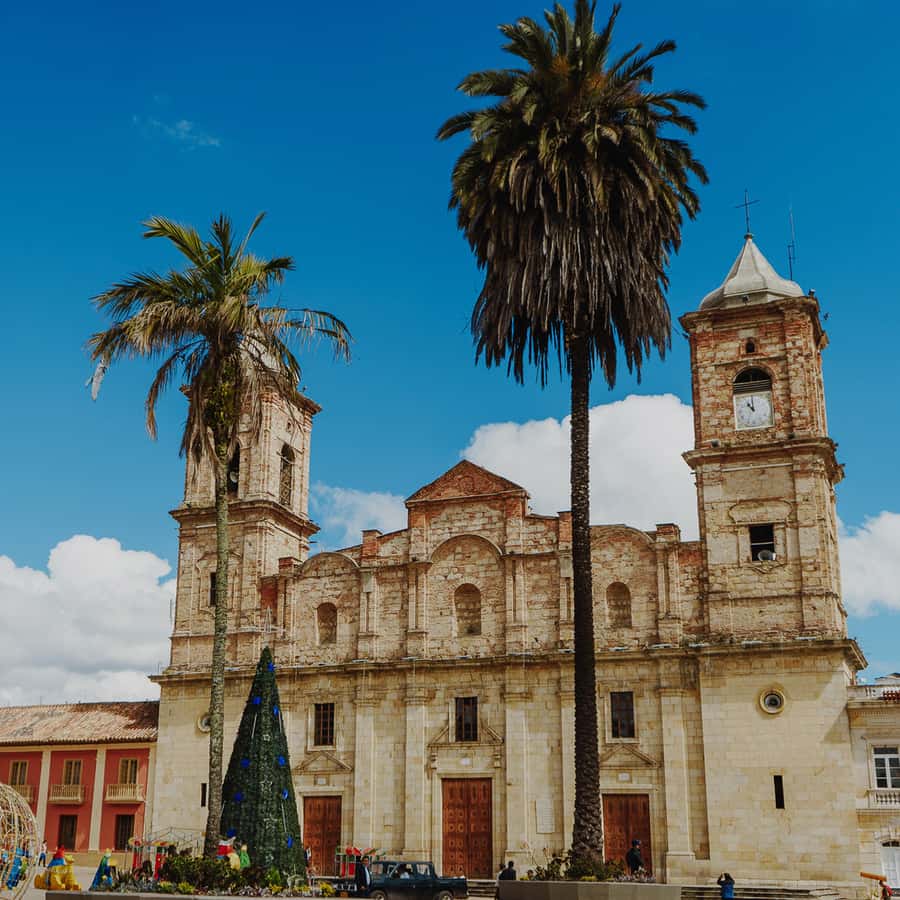 Zipaquirá: Salt Cathedral Group Tour with Pickup - What to bring for a cool underground walk