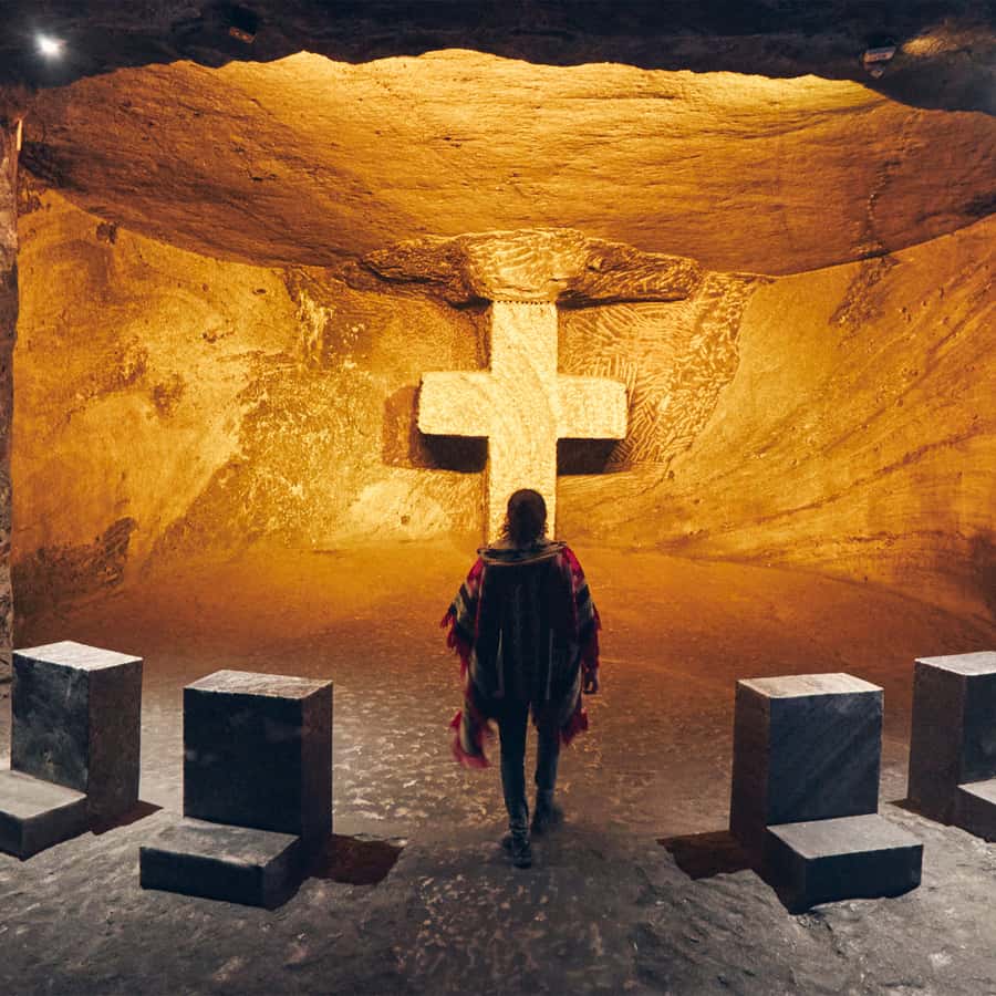 Zipaquirá: Salt Cathedral Group Tour with Pickup - The First Stations of the Cross, where the cathedral sets its tone